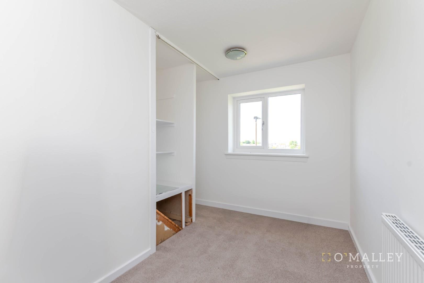 Bedroom 2 (2)